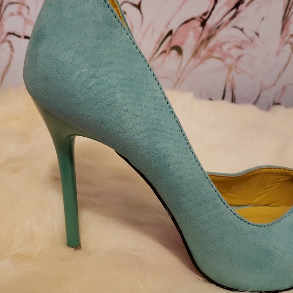 Teal heels Sz 7 New - Picture 7 of 8